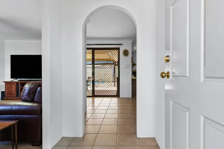 Fifth view of Homely house listing, 4 Niagara Place, Greenfields WA 6210