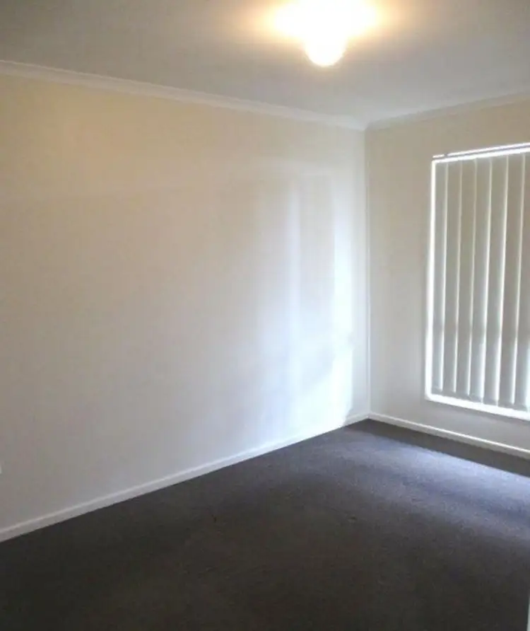 Third view of Homely unit listing, 5/92 Moreton, Dalby QLD 4405