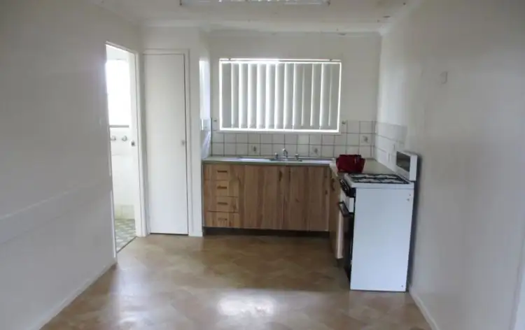 Fifth view of Homely unit listing, 5/92 Moreton, Dalby QLD 4405