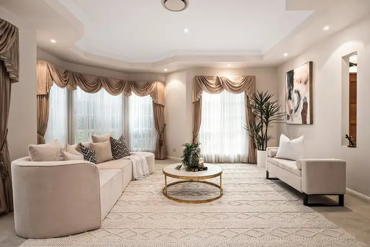 Fourth view of Homely house listing, 8 Oakwood Way, Carindale QLD 4152