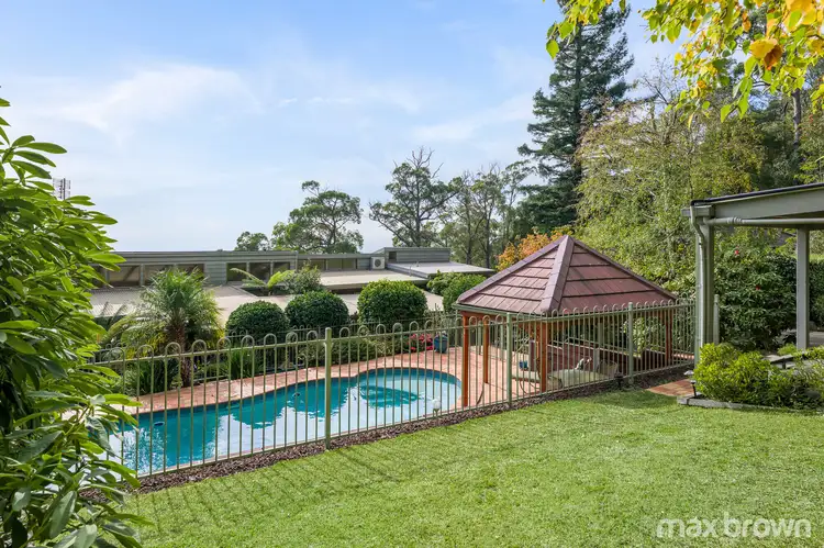 8 William Street, Kalorama VIC 3766