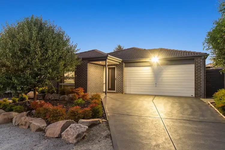 6 Dimitrios Close, Skye VIC 3977