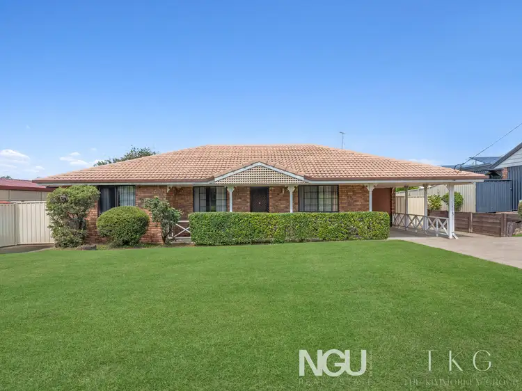 10 Blenheim Crescent, Yamanto QLD 4305