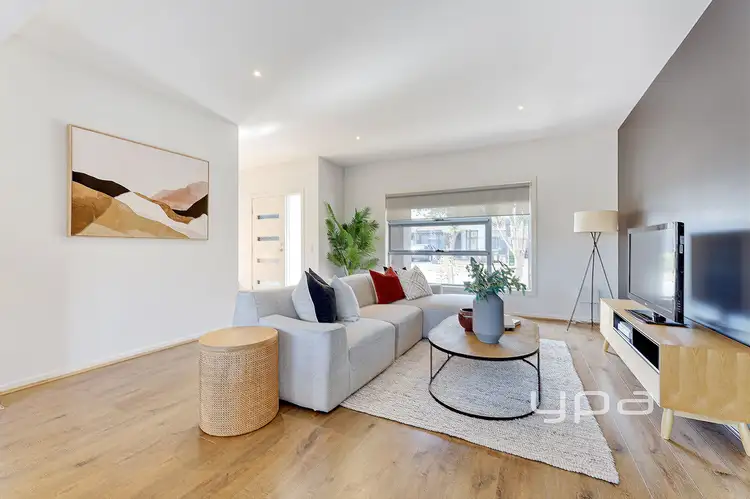 Second view of Homely townhouse listing, 2/14 Wattleglen Street, Craigieburn VIC 3064