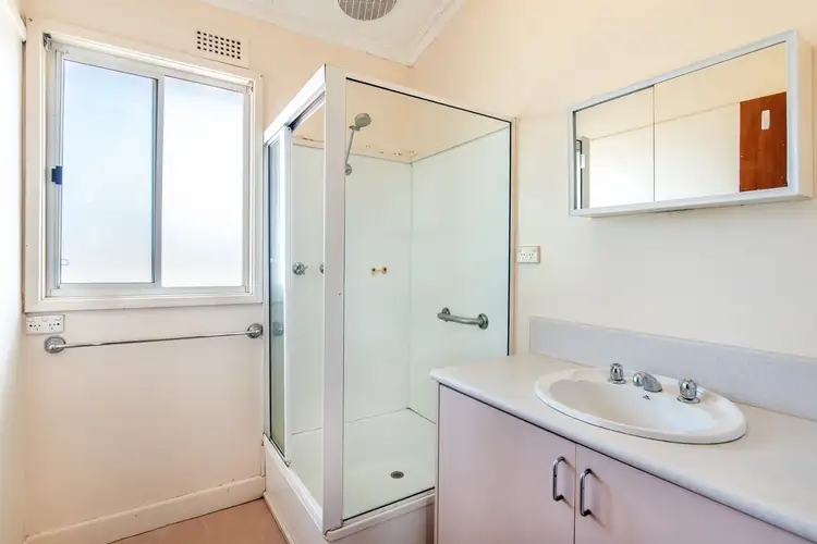 Fifth view of Homely house listing, 5 Kokoda Avenue, Hamilton VIC 3300