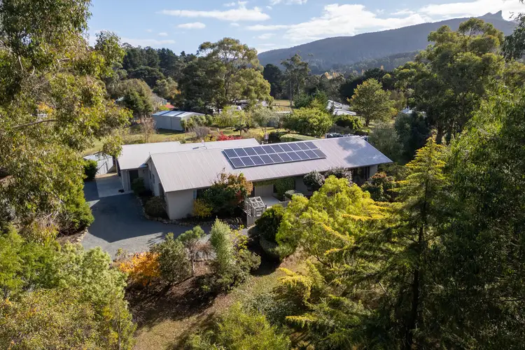 2 McKenzies Road, Leslie Vale TAS 7054