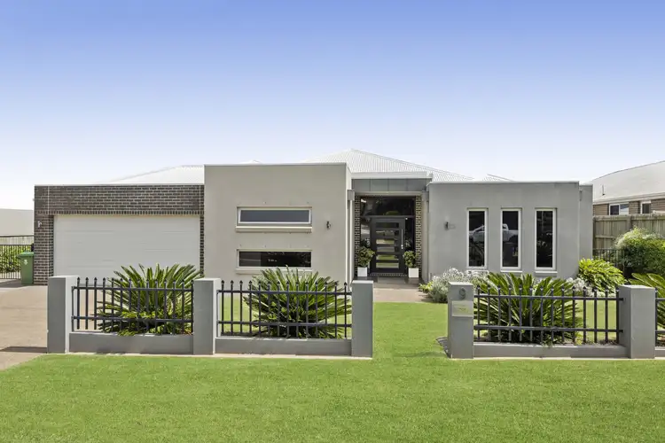 9 Tempest Drive, Glenvale QLD 4350