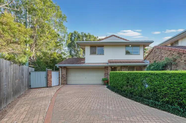 9 Orchid Crescent