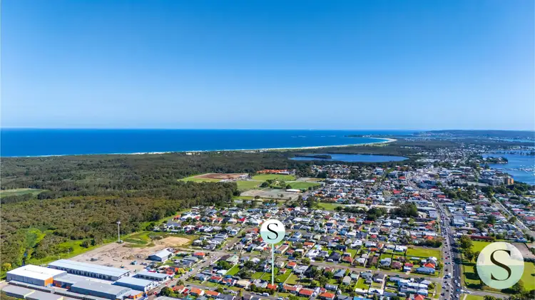 12 Cobbin Parade, Belmont NSW 2280