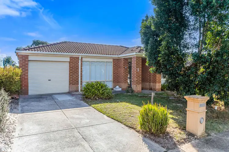 5 Rocklea Crescent, Skye VIC 3977