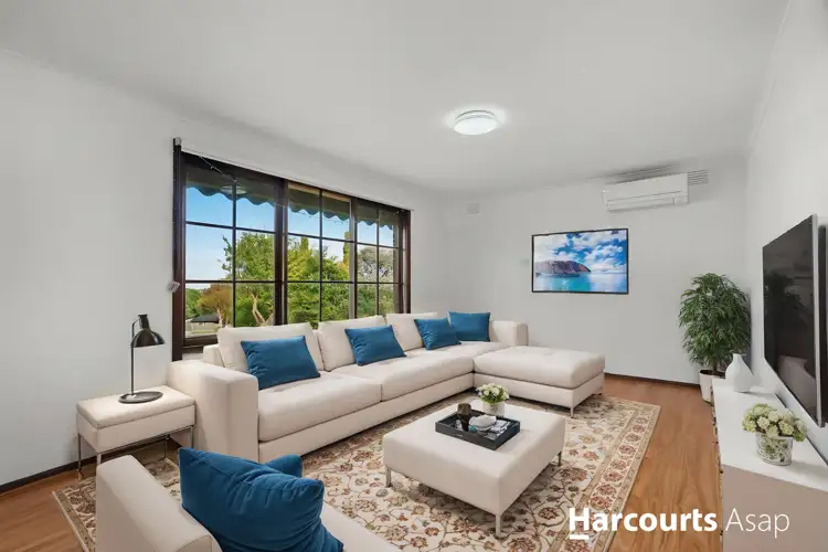 Fourth view of Homely house listing, 2 Cox Court, Endeavour Hills VIC 3802