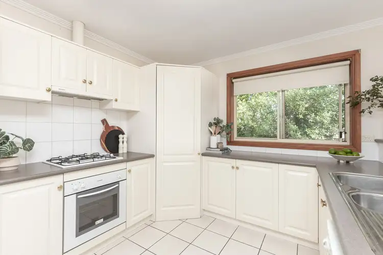 Fifth view of Homely house listing, 2 Adriana Crescent, Warrnambool VIC 3280