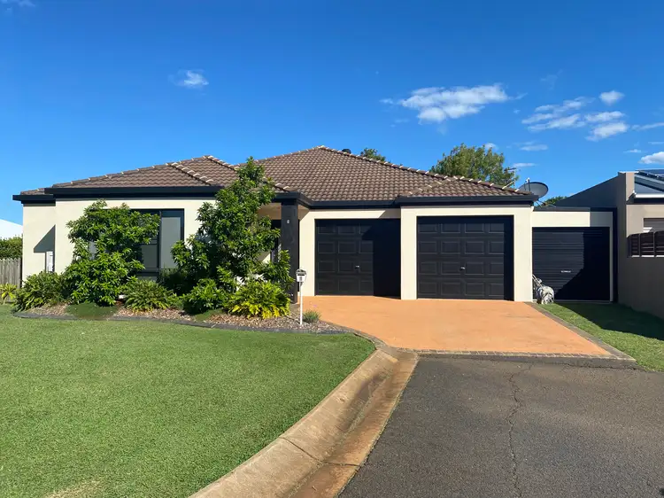 1 Belmonte Drive, Coral Cove QLD 4670
