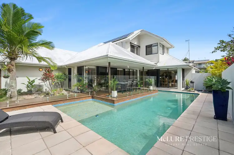 16 Headland Drive, Noosaville QLD 4566