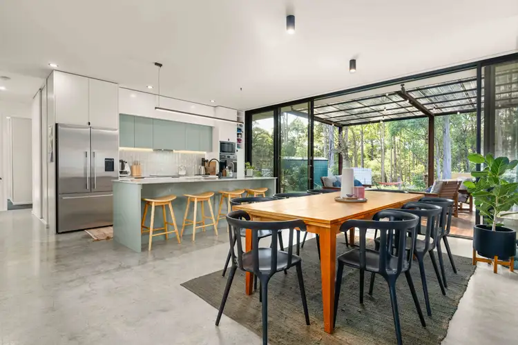 9 Stapleton Street, Falls Creek NSW 2540