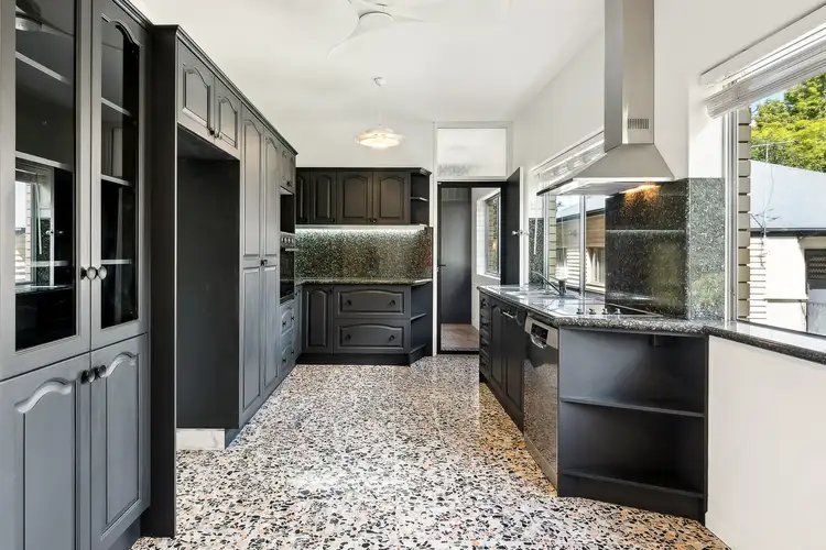 2/99 Moreton Street, New Farm QLD 4005