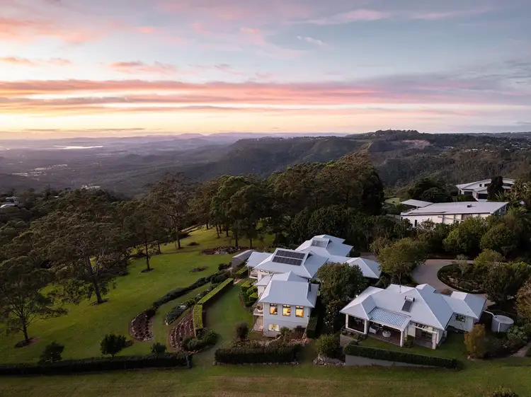 3 Rosewall Court, Mount Kynoch QLD 4350