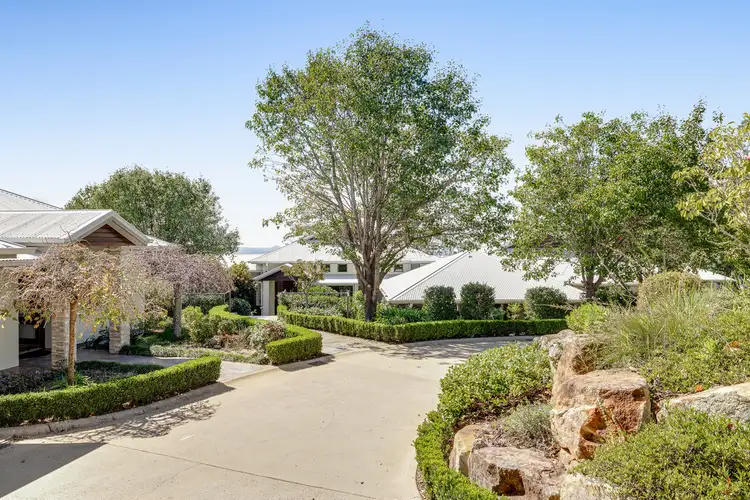 3 Rosewall Court, Mount Kynoch QLD 4350