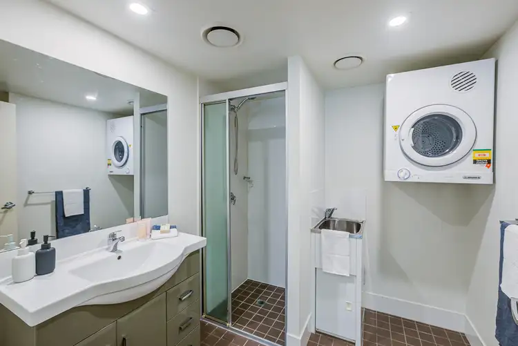 Sixth view of Homely apartment listing, 13/78 Merivale Street, South Brisbane QLD 4101