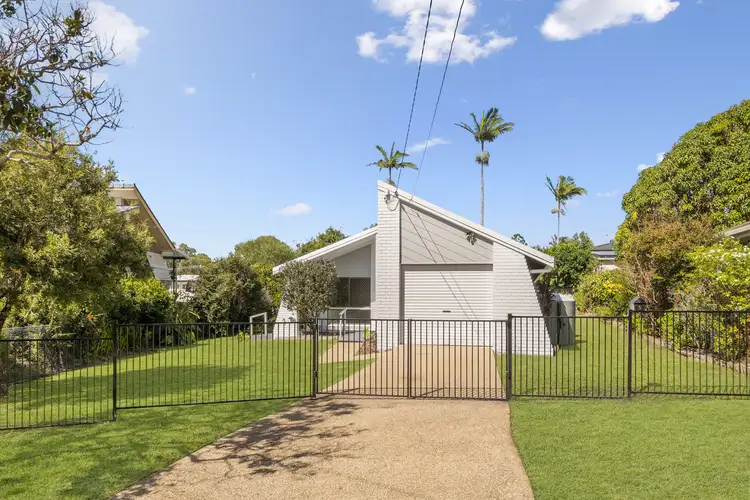 5 Waterton Street, Clontarf QLD 4019