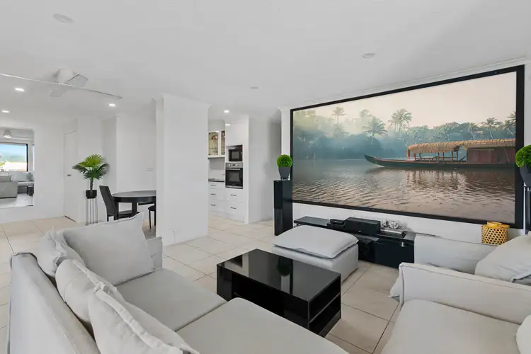 1927 Gold Coast Highway