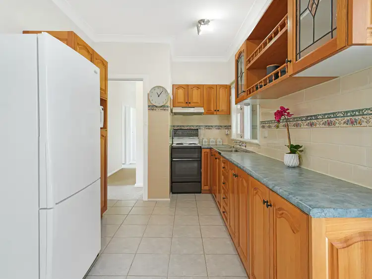 Fourth view of Homely house listing, 4 Langson Avenue, Figtree NSW 2525