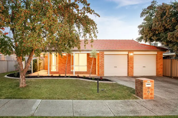 15 Dundee Drive