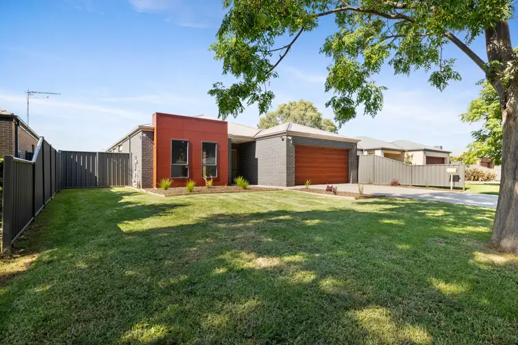 Second view of Homely house listing, 22 Speechley Court, Sale VIC 3850