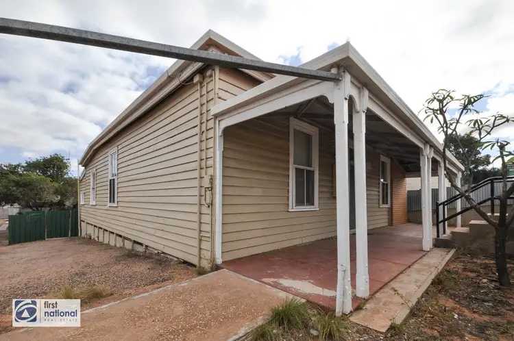 37 Mackay Street, Port Augusta SA 5700