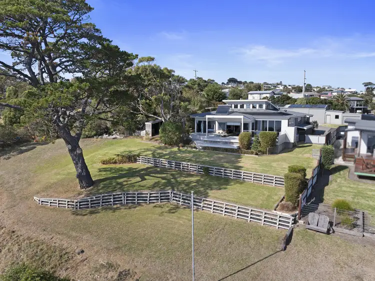 1/38 Phillip Island Road, San Remo VIC 3925