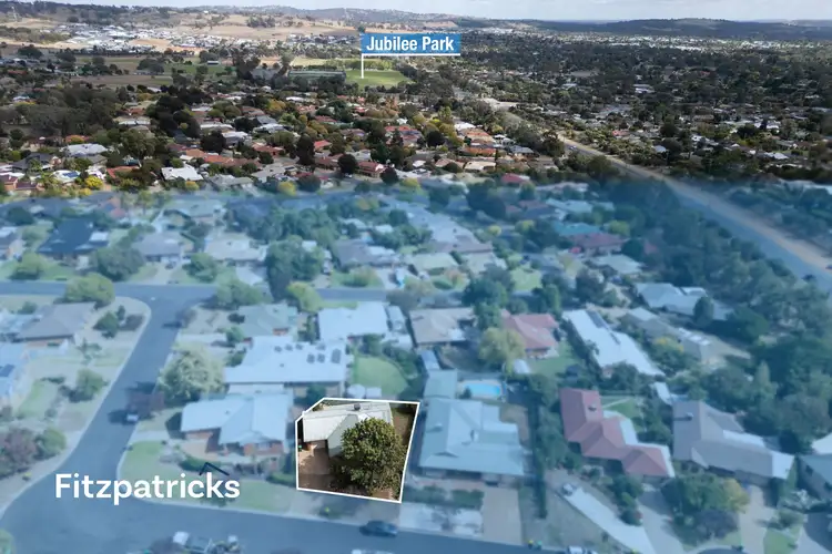 Second view of Homely unit listing, 2/3 Kincora Place, Bourkelands NSW 2650