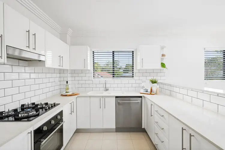 Fifth view of Homely apartment listing, 3/1 Lynn Avenue, Point Frederick NSW 2250