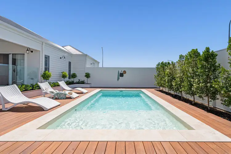 Main view of Homely house listing, 2 Caraway Court, Nikenbah QLD 4655