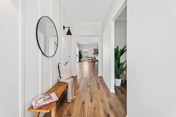 Third view of Homely house listing, 2 Caraway Court, Nikenbah QLD 4655