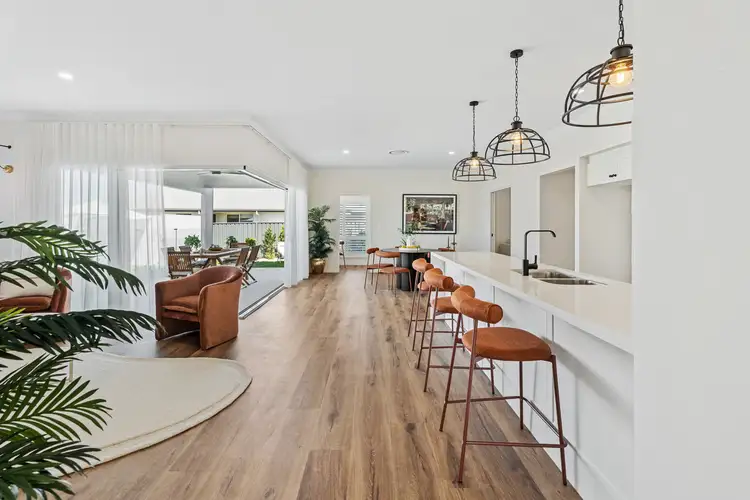 Fourth view of Homely house listing, 2 Caraway Court, Nikenbah QLD 4655
