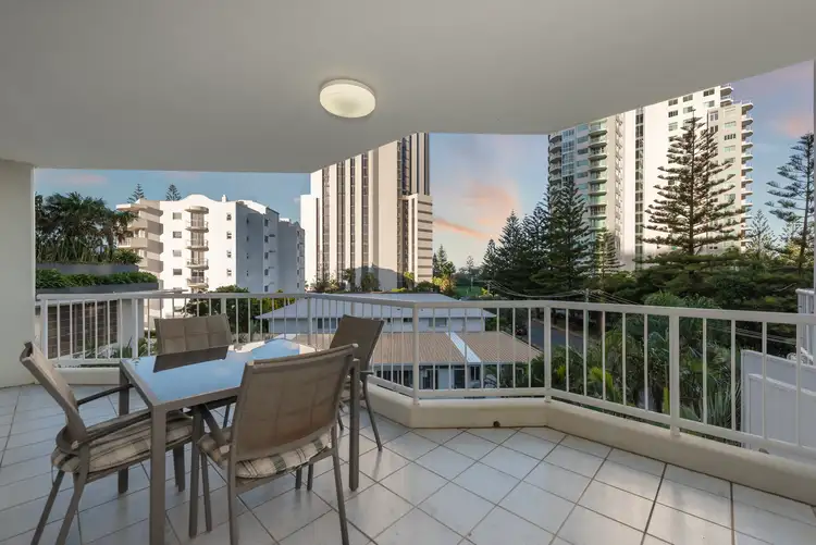 18/13-15 Anne Avenue, Broadbeach QLD 4218