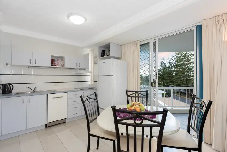 18/13-15 Anne Avenue, Broadbeach QLD 4218