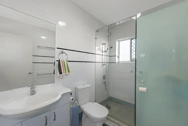 18/13-15 Anne Avenue, Broadbeach QLD 4218
