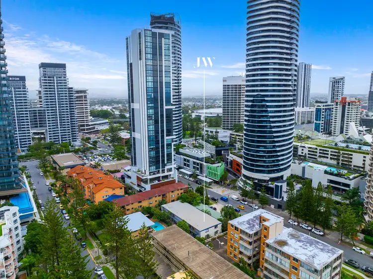 Third view of Homely unit listing, 5/8 Elizabeth Avenue, Broadbeach QLD 4218