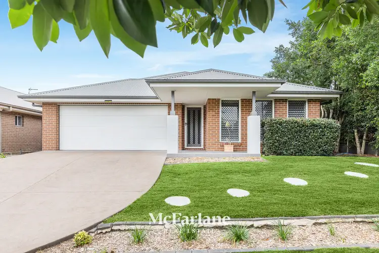 61 Adeline Crescent, Fletcher NSW 2287
