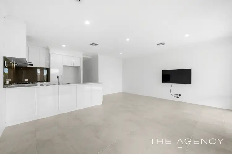 Seventh view of Homely house listing, 35 Citrine Street, Treeby WA 6164