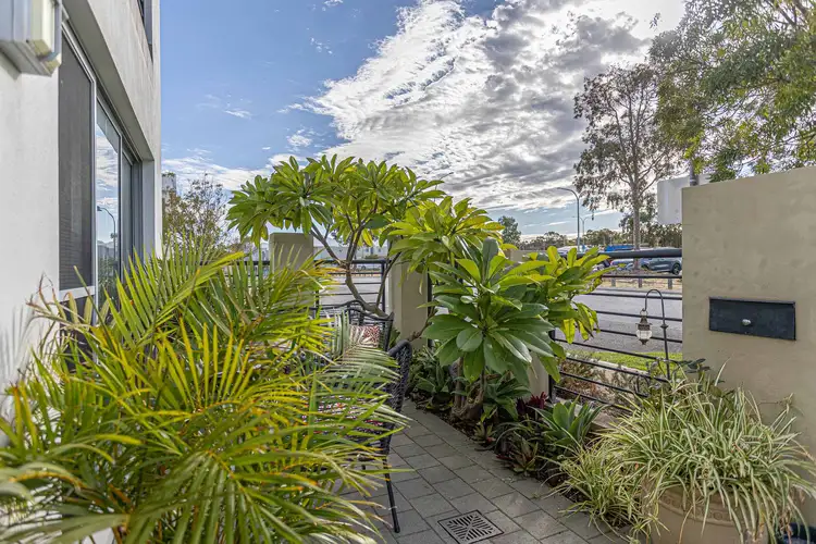 Seventh view of Homely townhouse listing, 19 Ladera Drive, Clarkson WA 6030