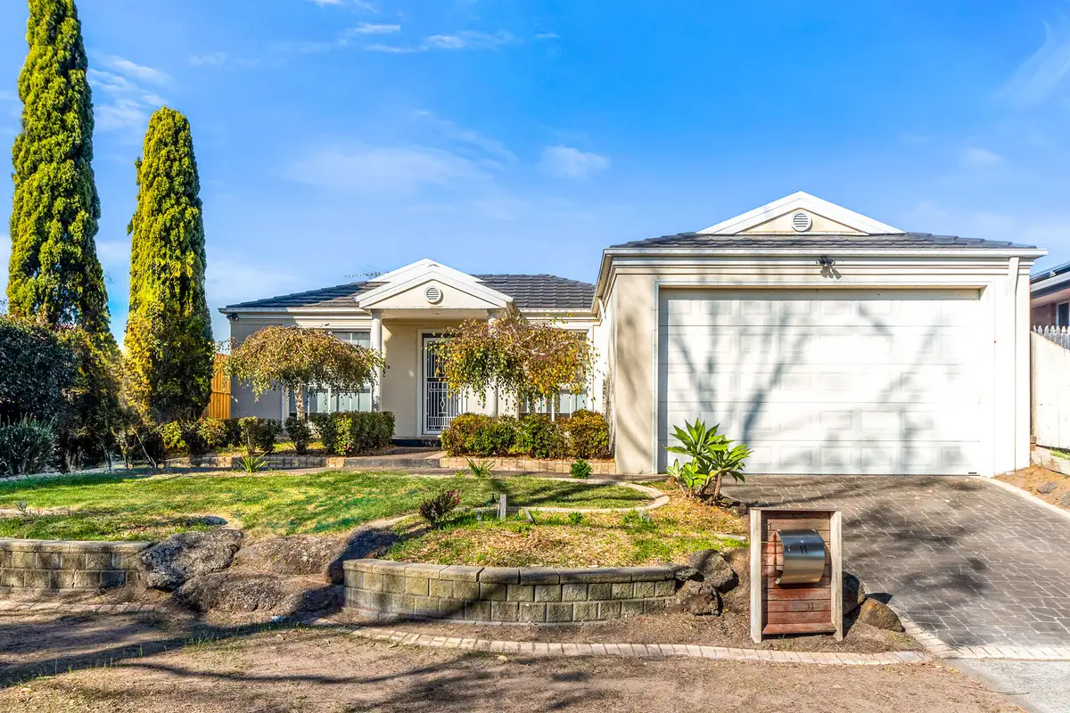 Main view of Homely house listing, 11 Beryl Court, Skye VIC 3977