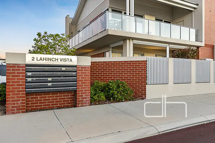 17/2 Lahinch Vista, Gnangara WA 6077