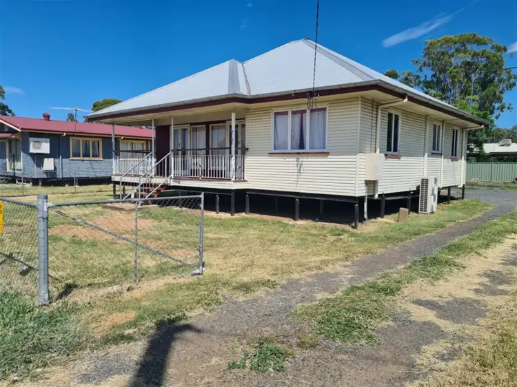 86 Nicholson Street, Dalby QLD 4405