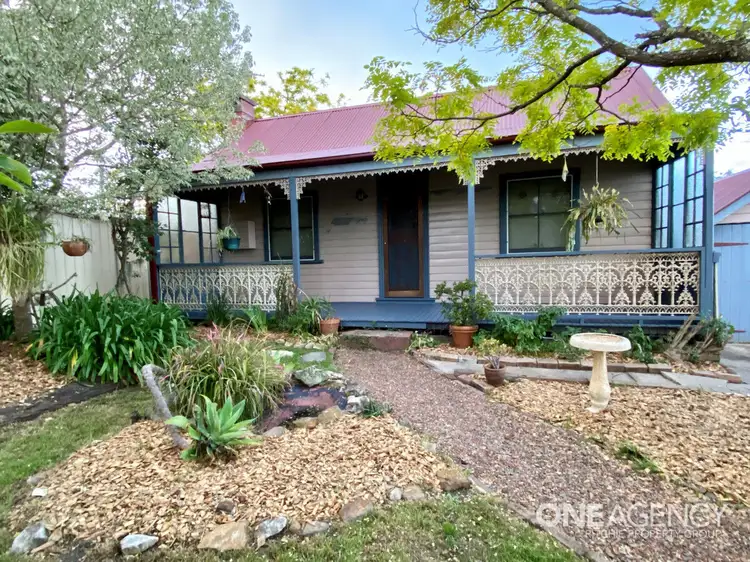 44 Station Street, Woodford NSW 2778