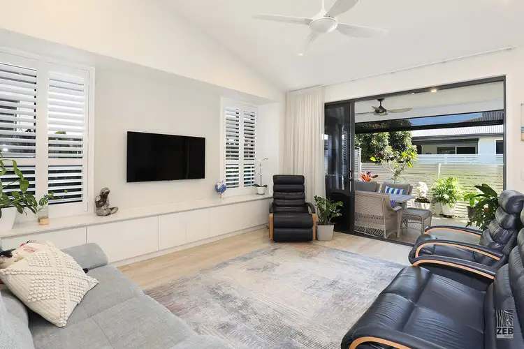 52/40 Menzies Drive, Pacific Paradise QLD 4564