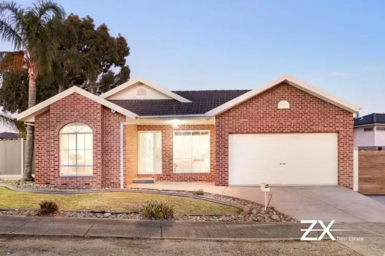 10 Discovery Close, Craigieburn VIC 3064