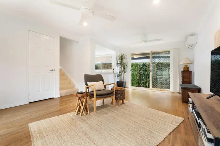 2/40 Coolangatta Road, Coolangatta QLD 4225