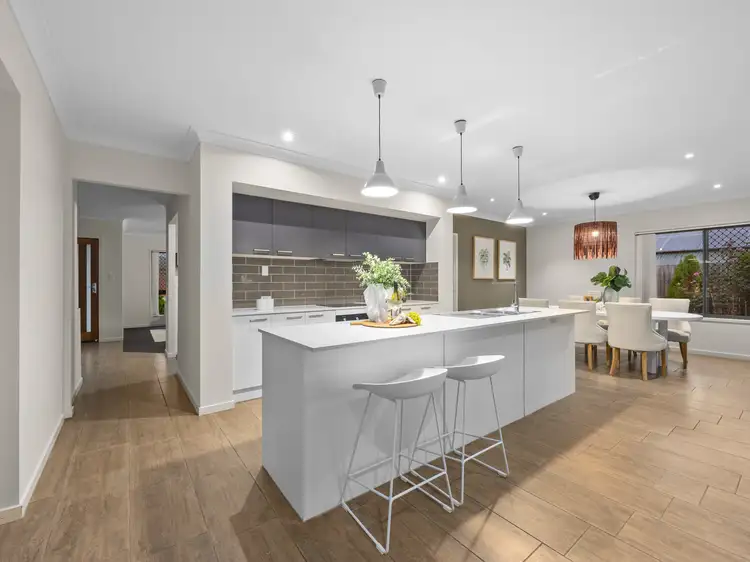 Second view of Homely house listing, 4 Highland Drive, Regents Park QLD 4118